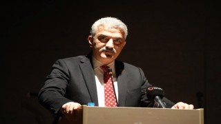 Cumhurbaşkanı Erdoğanın ailesine yönelik hakaretlere Vali Makastan tepki: Şiddetle kınıyorum