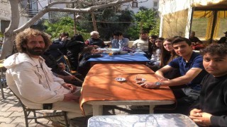 Datçada anlamlı proje ile yaşlı çınarların bayramları kutlandı