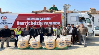 Denizli Büyükşehir 298 işletmeye bin 25 çuval yem dağıttı
