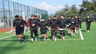Denizli İdmanyurdu, İzmir deplasmanında galibiyet serisini sürdürmek istiyor
