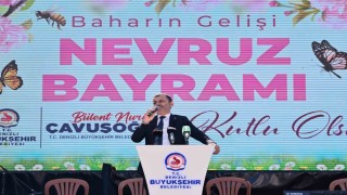 Denizlide nevruz ateşi yandı, baharın coşkusu meydana taştı