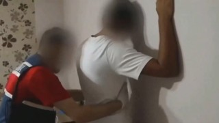 Denizlide yasa dışı bahis ve taciz operasyonu