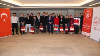 Devlet korumasındaki gençlere kamu mevzuatı ve mali yönetim eğitimi