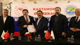 Devrekani Tarıma Dayalı İhtisas Besi Organize Sanayi Bölgesi için yatırımcılarla parsel tahsis sözleşmesi imzalandı