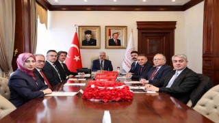 Dezenformasyonla mücadele için imzalar atıldı