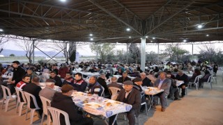 Didim Belediyesi vatandaşları iftar sofralarında buluşturuyor