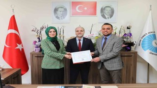 Diş Hastanesi Niğdenin ilk ve tek Sağlık Turizmi Belgesine sahip kurumu oldu