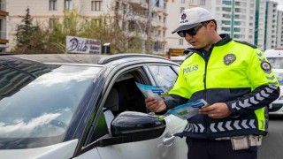 Diyarbakırda bayramda tatilinde trafik denetimleri artıyor