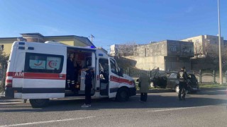 Diyarbakırda minibüs otomobile çarptı: 3ü çocuk 6 yaralı