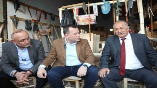 Doğan, iftar yemeğinde vatandaşlarla buluştu