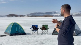 Donan Nazik Gölünde kamp keyfi