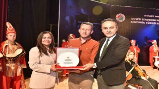 Down Sendromlular Günü Senfonik Türküler Konseri, müzikseverlere unutulmaz bir akşam yaşattı