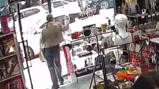 Dünya Kadınlar Günündeki yoğunluktan yararlanan kadın hırsız iş başında
