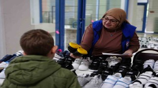 Düzce Belediyesi bu bayram da çocukları sevindirdi