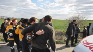 Edirnede öğrenci servisi devrildi: 27 yaralı