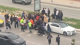 Edirnede otomobile çarpan motosikletli ağır yaralandı