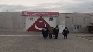 Edremitte uyuşturucu operasyonu: 2 tutuklama
