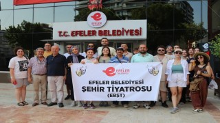 Efeler Belediyesi, vatandaşları sanatla buluşturuyor