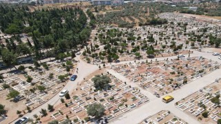 Efelerden mezarlık ziyaretlerine ücretsiz ulaşım desteği