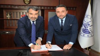 Elazığ Belediyesinden kadrolu işçilerinin maaşlarına zam