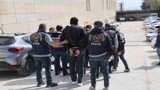Elazığda 1 kişiyi öldüren ve 1 kadını yaralayan 6 şüpheli yakalandı