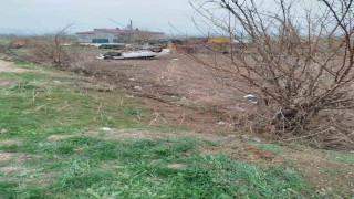 Elazığda iki araç çarpıştı, biri bahçeye uçtu: 6 yaralı