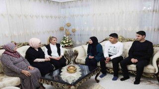 Emine Erdoğan, Vehibe Sayının iftar sofrasına konuk oldu