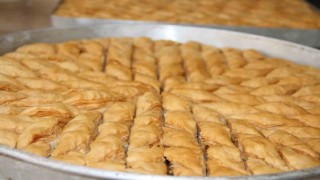 En çok baklava ve kıvratmaya talep