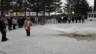 Engelli bakım merkezi personeline afet ve yangın eğitimi verildi