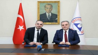 ERÜnün 800 yataklı yeni hastane binasının proje sözleşmesi imzalandı