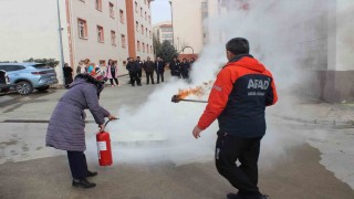 Erzincan Öğrenci Yurdunda afet farkındalık ve yangın eğitimi düzenlendi