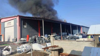 Erzincan OSBde korkutan yangın