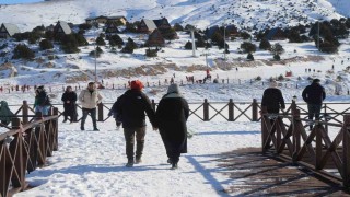 Erzincanda merkez ısındı ilçelerde soğuk hava etkisini sürdürüyor