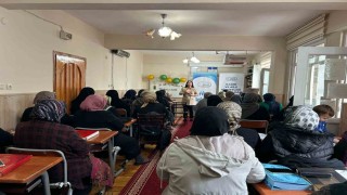 Esenyurt Belediyesinden Güçlü Aile, Güçlü Toplum seminerleri