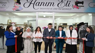 Esenyurtun ilk ‘Hanımeli Tasarım ve Üretim Merkezi açıldı