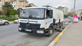 Esenyurtun sokakları bayrama hazır