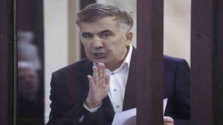 Esi Gürcistan Cumhurbaşkanı Saakaşviliye 9 yıl hapis cezası