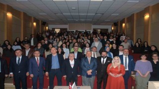 Eskişehir Anadolu Üniversitesinde ‘Türk Dünyası ve Ortak Türk Alfabesi semineri