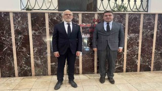 Eskişehir Cumhuriyet Başsavcısı Karakülahtan İl Sağlık Müdürü Bildiriciye ziyaret