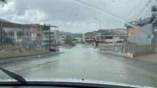 Eskişehirde sağanak yağmur ve dolu etkili oldu