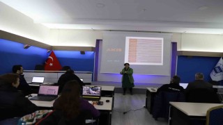 ESO Akademiden sunum becerileri eğitimi