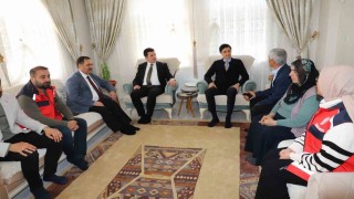 Evlilikte 38. ve 50. yılını dolduran çiftler ziyaret edildi