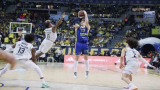 Fenerbahçe, Euroleaguede play-offu garantiledi