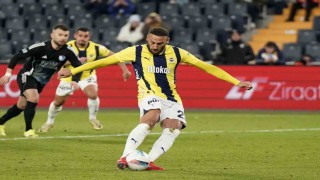 Fenerbahçede Cenk Tosun bilmecesi!