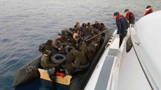 Fethiyede 3ü çocuk 34 düzensiz göçmen yakalandı