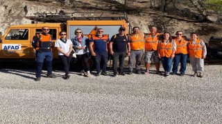 Fethiyede doğa yürüyüşünde kaybolan 2 kadın kurtarıldı