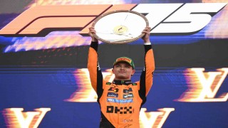 Formula 1de sezonun ilk yarışı Lando Norrisin
