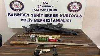 Gaziantepte 5 adet ruhsatsız tüfek ele geçirildi: 2 gözaltı