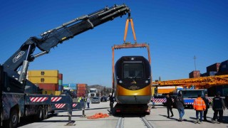 GAZİRAYda milli gurur: İlk yerli tren seti raylarda