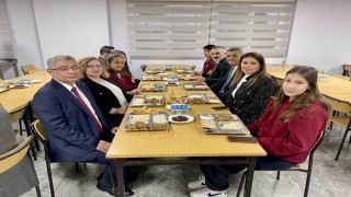 Germencik Kaymakamı Doğru, Ortaklar Fen Lisesi öğrencileriyle iftar programında buluştu